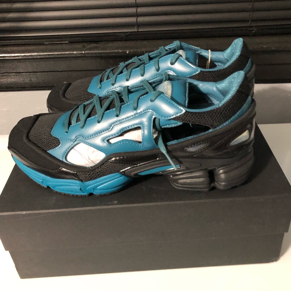Raf Simons Replicant Ozweego